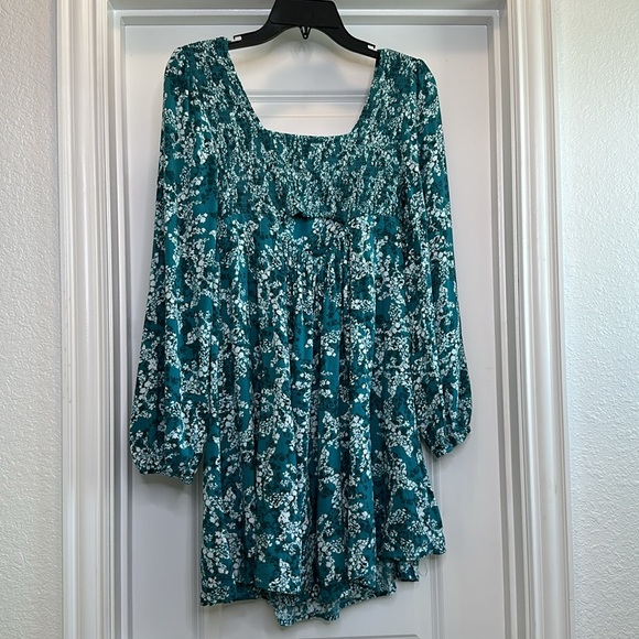 Jessica Simpson Dress with Long Sleeves Green (Teal) and‎ White Size Medium - Picture 5 of 6